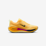 Vomero Plus yellow